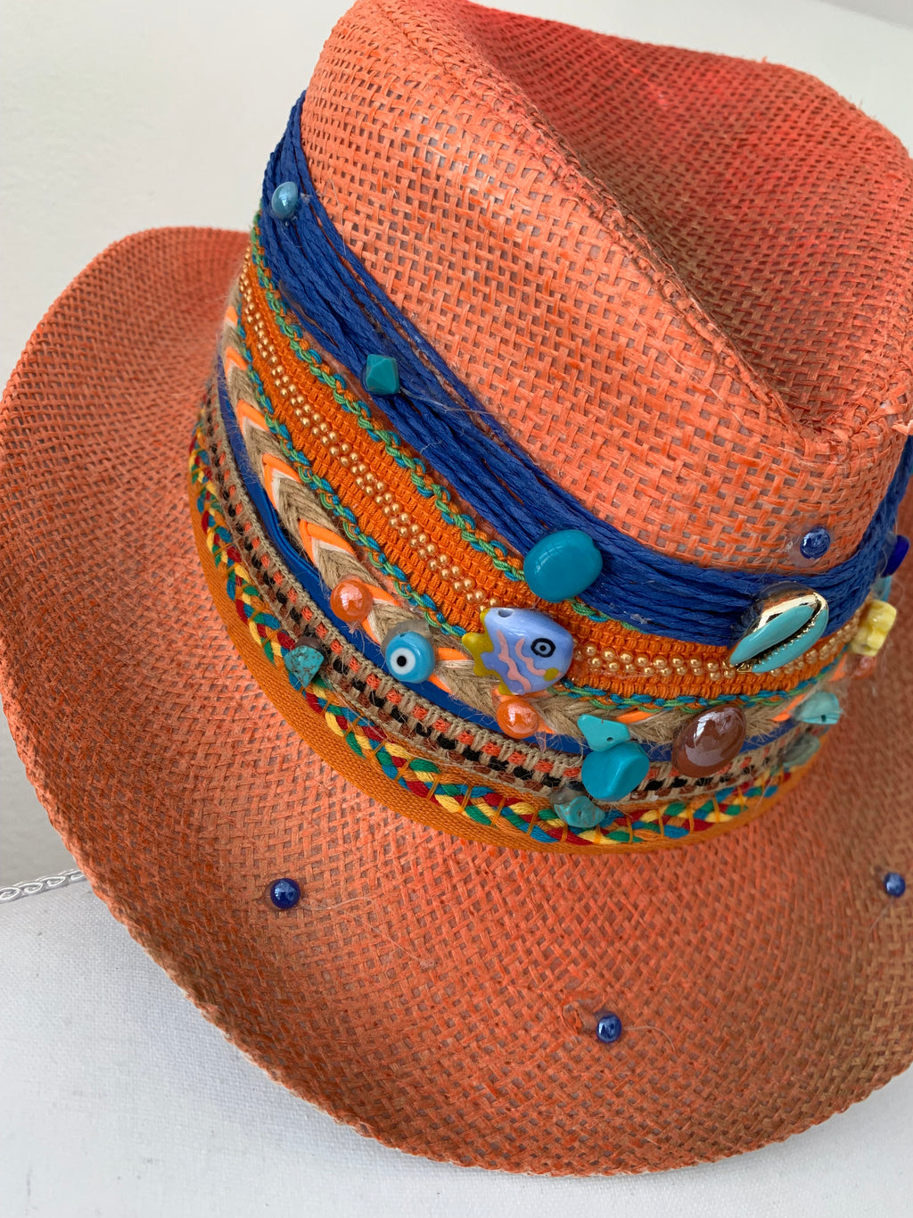 ORANGE HAT