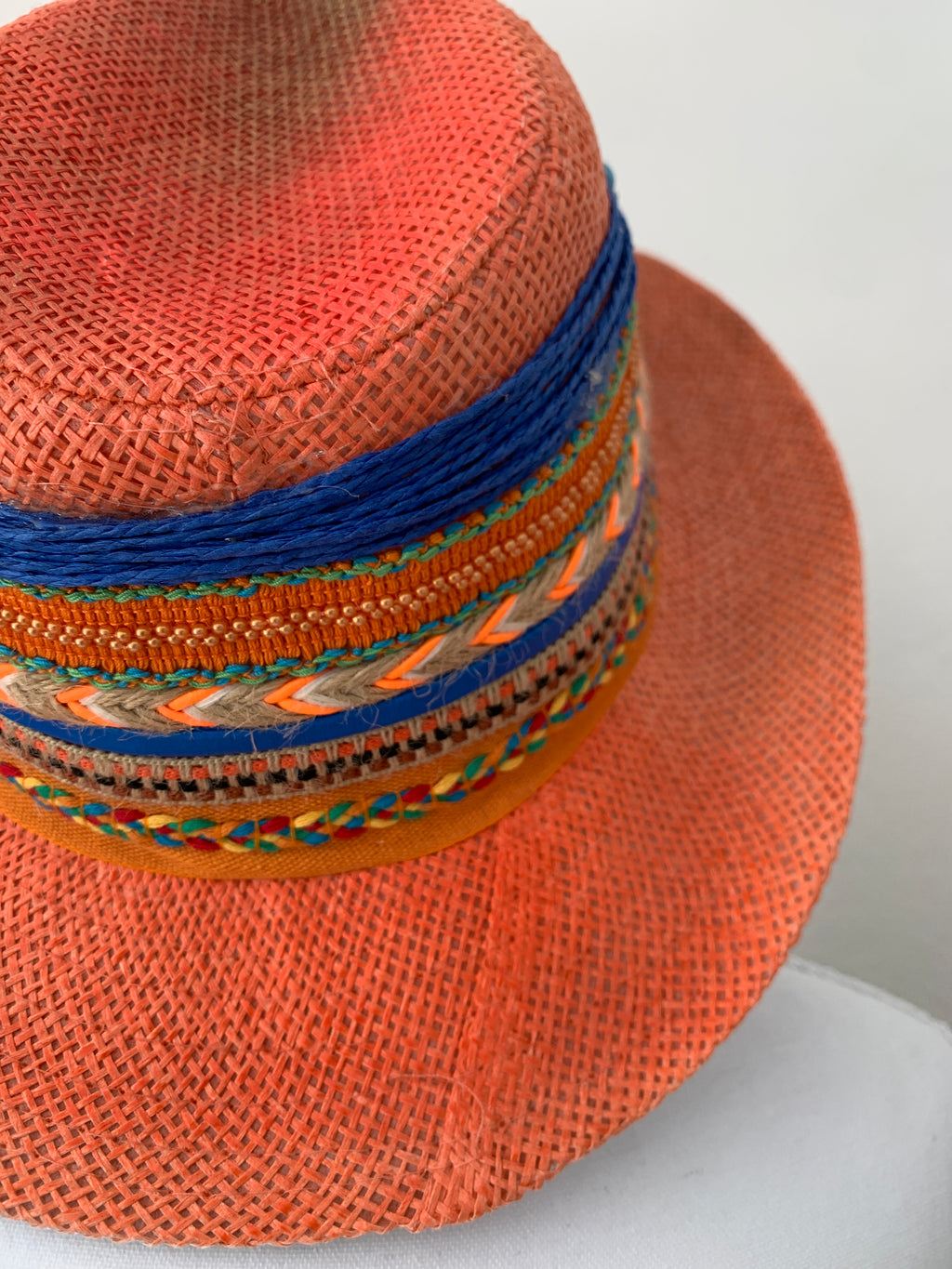 ORANGE HAT